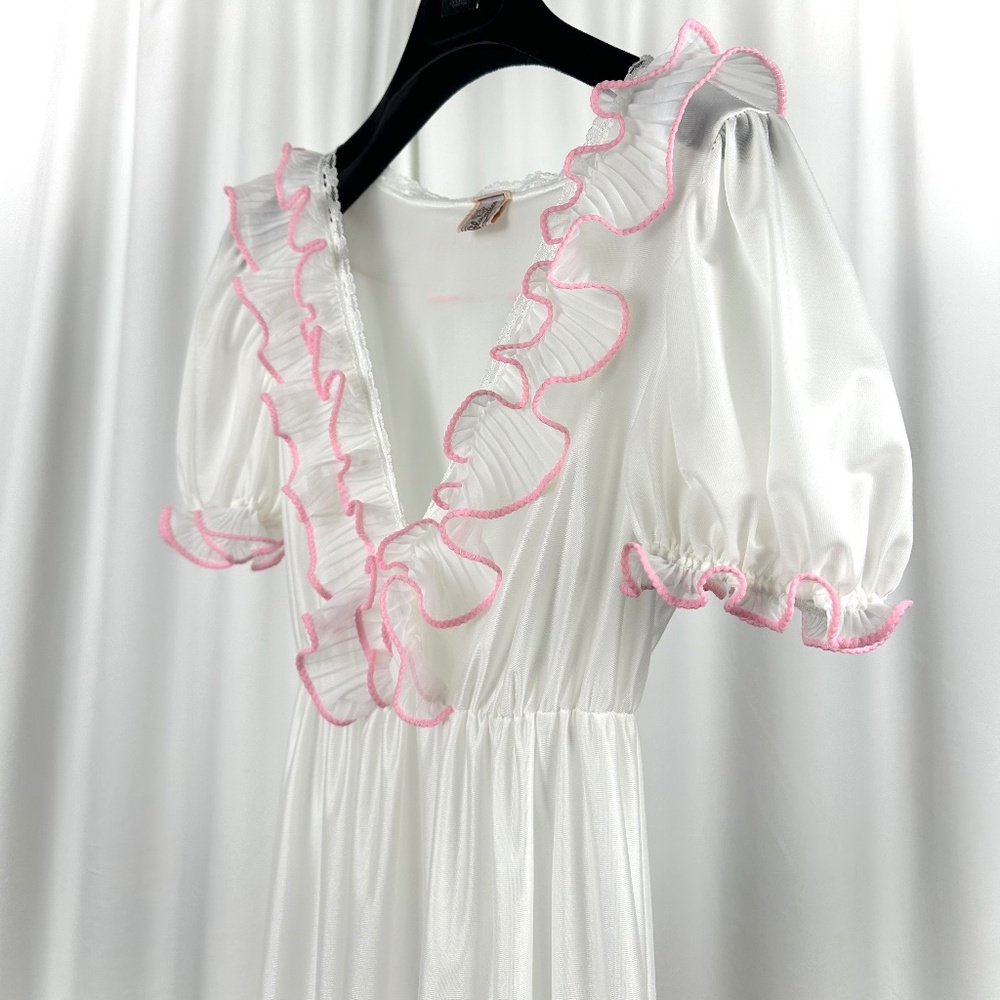 Vintage Bloomies Ivory Ruffle Nightgown Romantic Maxi Small - Picture 5 of 16